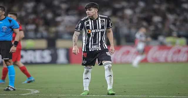 Atlético Renova Contrato com Jovem Atacante Isaac Após Novela